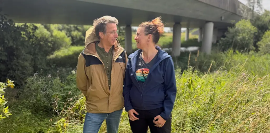 Marjet Heins en Piet Bergers in De Wieden @Henny Radstaak